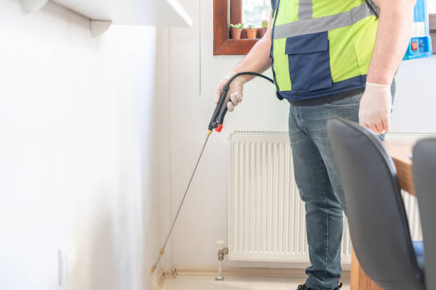 Best Best Pest Control Companies  in Louisvle, IL